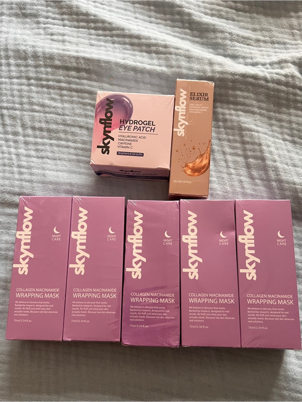 BNIB Sealed Skynflow Anti Aging Masks & Serum